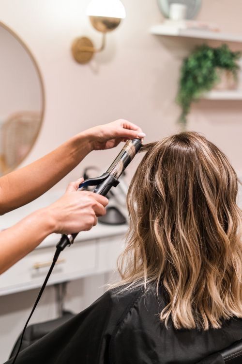 Haircut & Styling